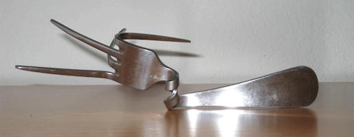 http://www.awakeningsconnection.com/wp-content/uploads/2012/01/spoon-bending.png